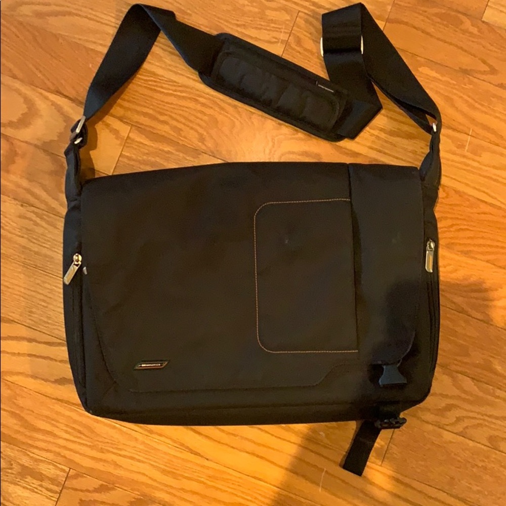 Briggs and Riley Messenger Bag